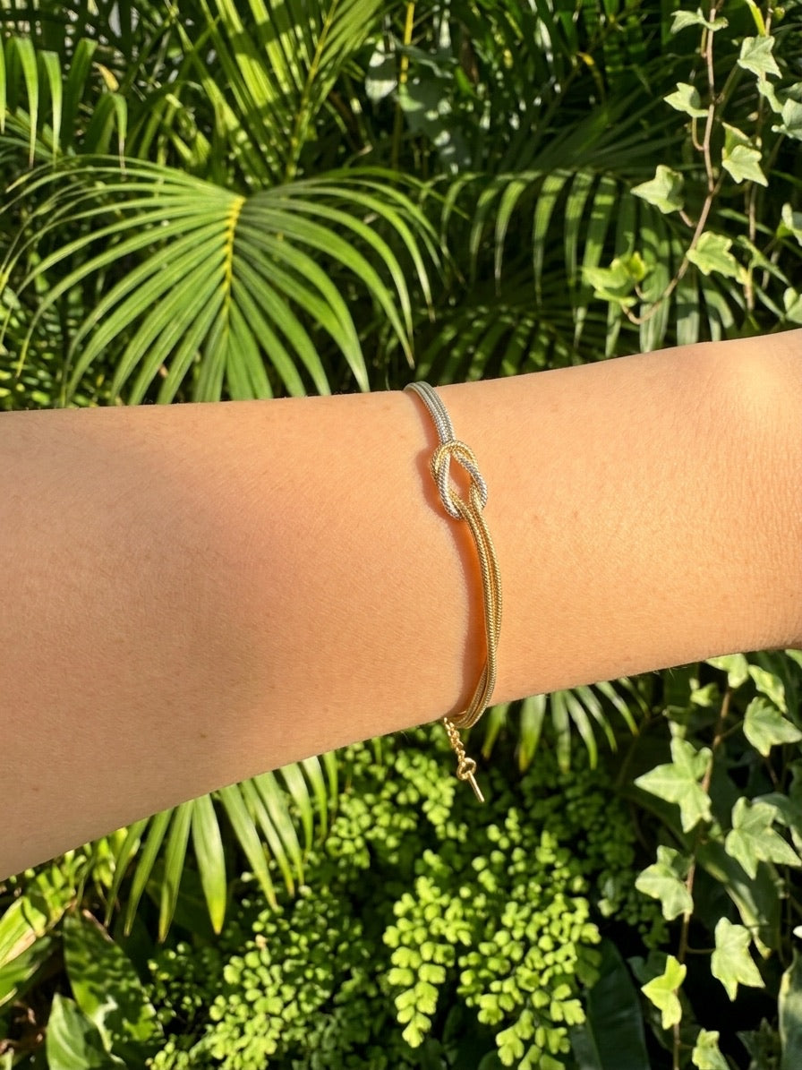 Endless Knot Bracelet